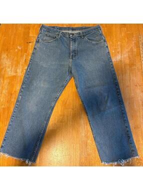 Vintage Wrangler Relaxed Fit Jeans 34x32 Fits Like 34X25 Blue Workwear Raw Hem